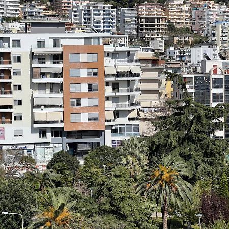 Center-Sea View Apartament,Sarandë Exterior foto