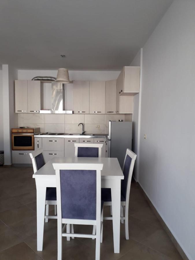 Center-Sea View Apartament,Sarandë Exterior foto