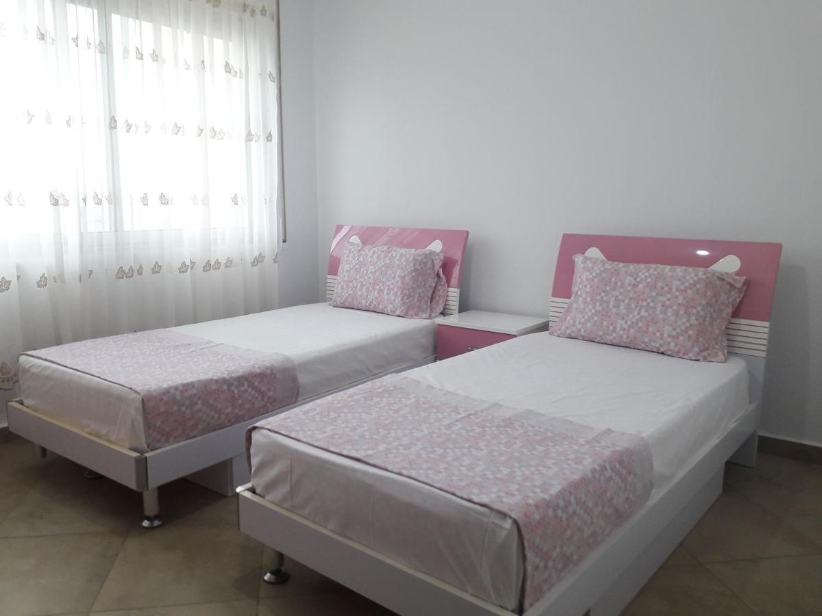 Center-Sea View Apartament,Sarandë Exterior foto